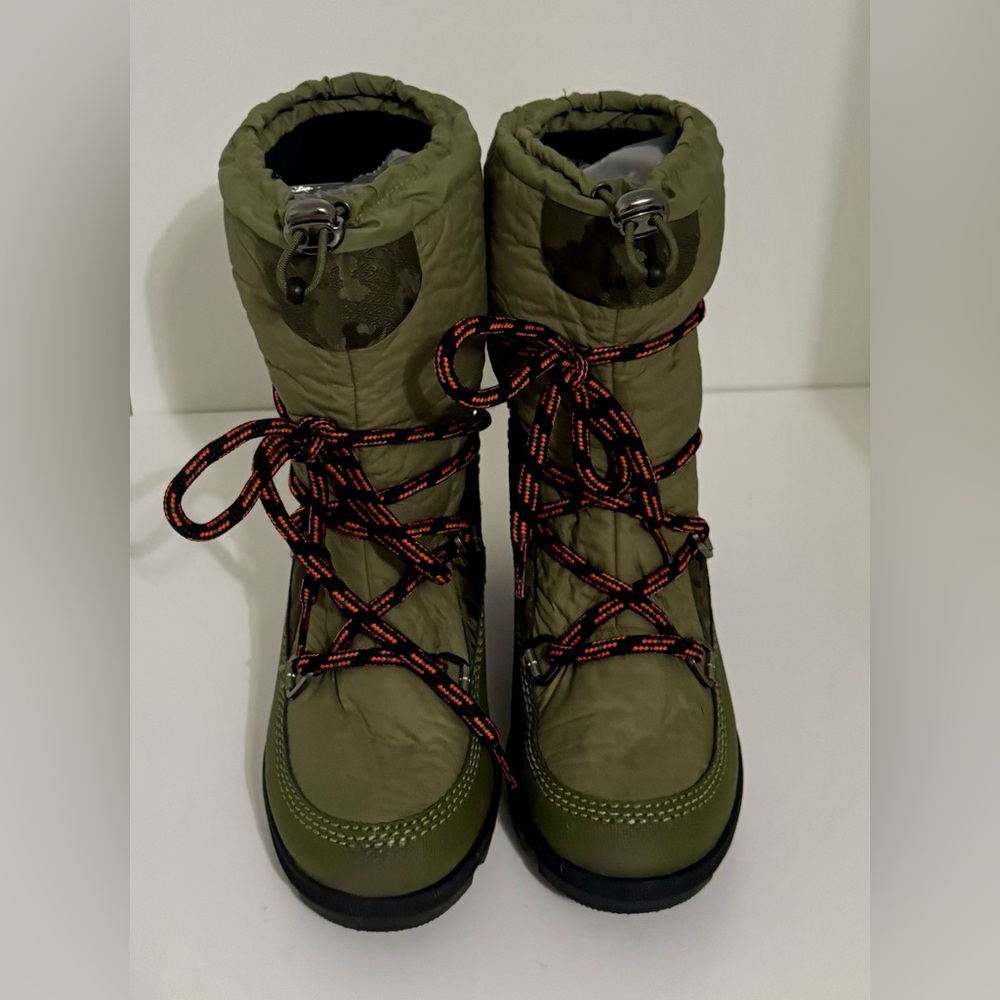 Sorel Women’s Kinetic Snow Wedge Waterproof Camouflage Winter Boots Orange Laces - Picture 2 of 6
